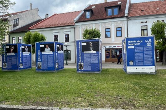 Našu putovnú výstavu SLOBODA NIE JE HAPPY END nájdete v Kežmarku